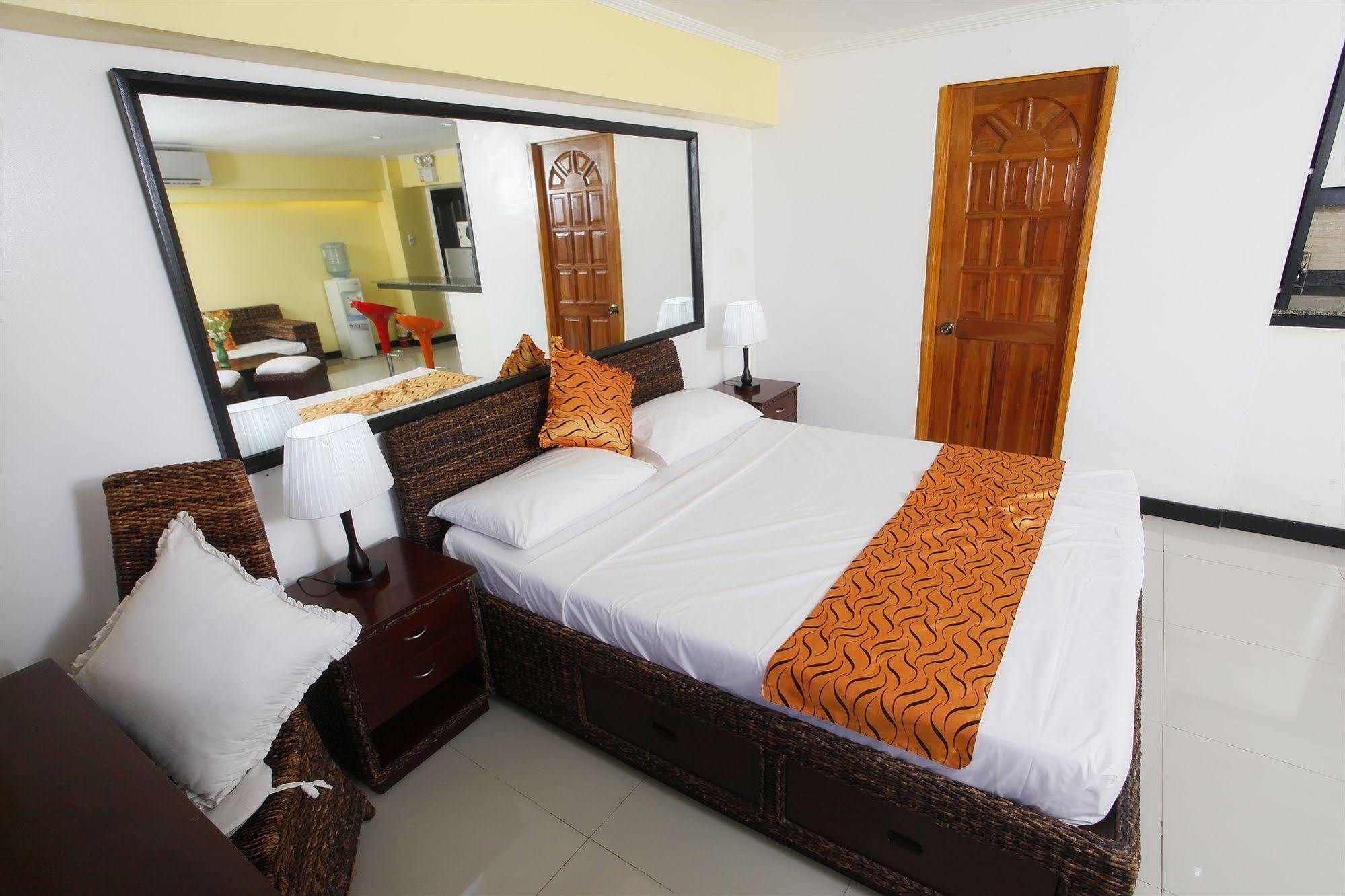 Sdr Serviced Apartments Cebu Exterior photo